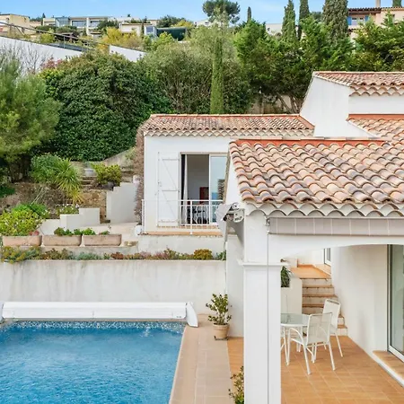 Sea View Between And Saint-tropez *