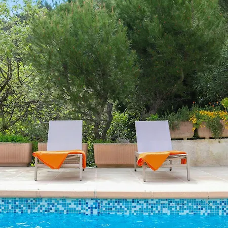 Sea View Between And Saint-tropez 히에레