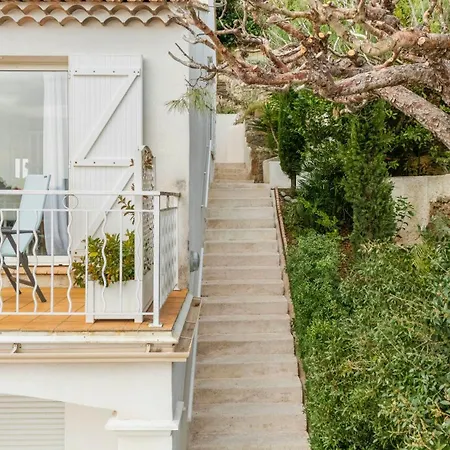 Sea View Between And Saint-tropez * 히에레