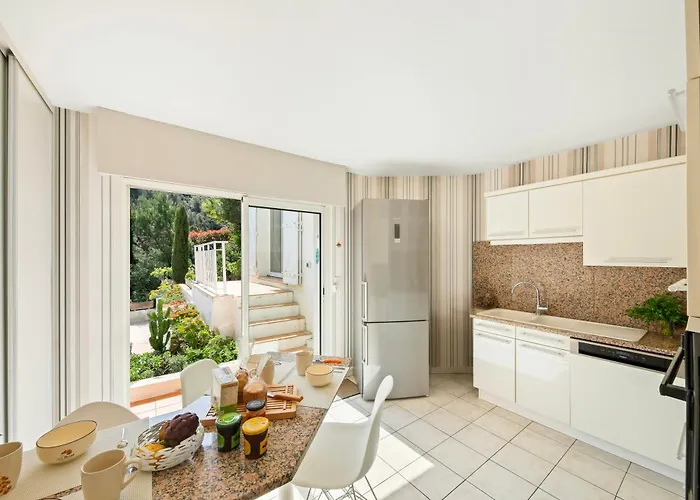 Feriehus Sea View Between And Saint-tropez *