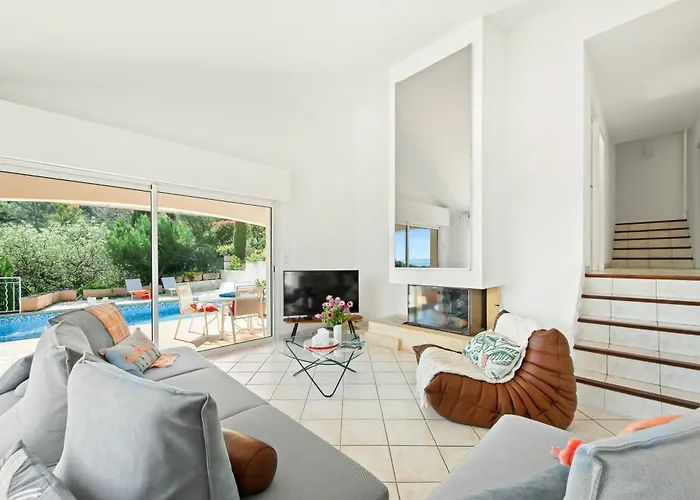 Sea View Between And Saint-tropez Feriehus *